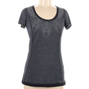 Unique Lululemon Tee (8) EUC